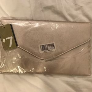 NEW with tags Forever21 evening golden clutch